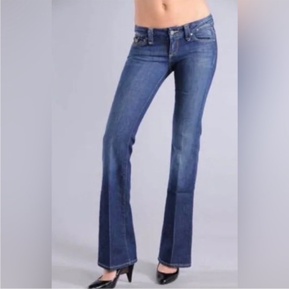 Paige Womens Jeans Laurel Canyon Low Rise Boot Cut distressed Med Blue Size 28 - Picture 16 of 16